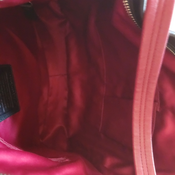 Coach Park Quilted Color Block Hobo CrossbodyProduct Code: 2829756 - Picture 14 of 15